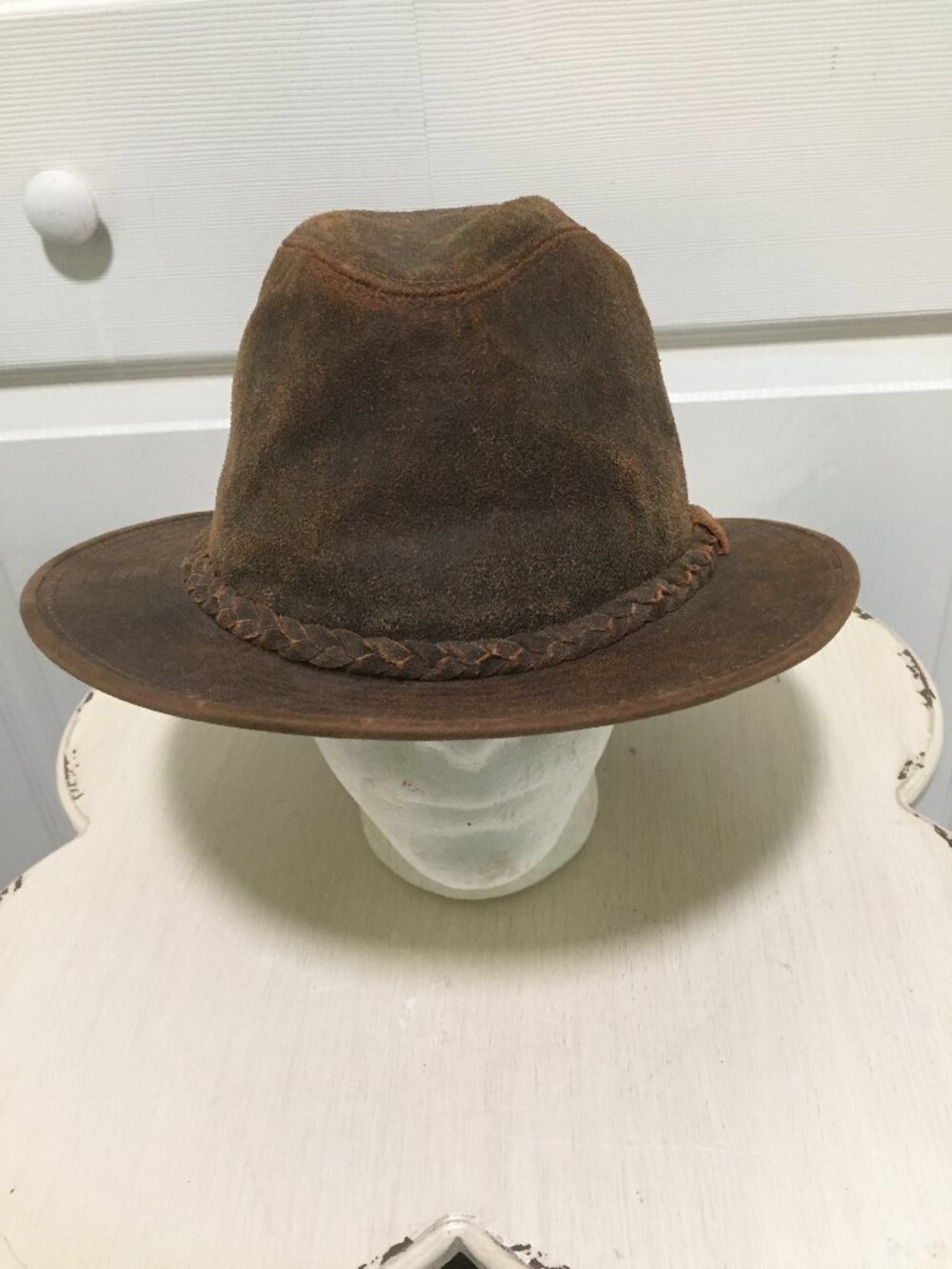 Vintage The Walking Company Brown Leather Fedora Hat  XL Indiana Jones Outback
